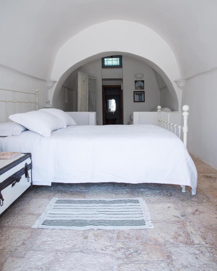 Fikus - The Apulian B&B Чельє-Мессапіка Екстер'єр фото