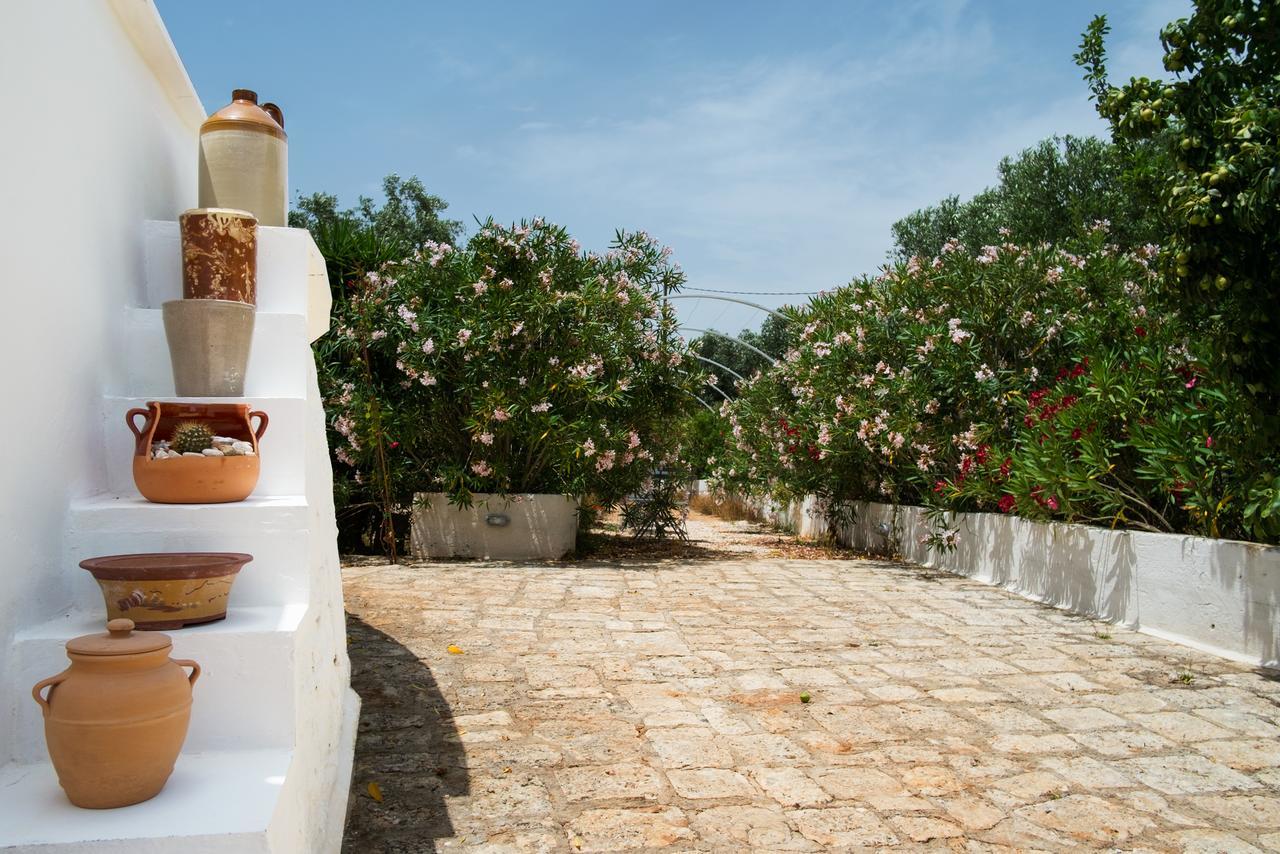 Fikus - The Apulian B&B Чельє-Мессапіка Екстер'єр фото